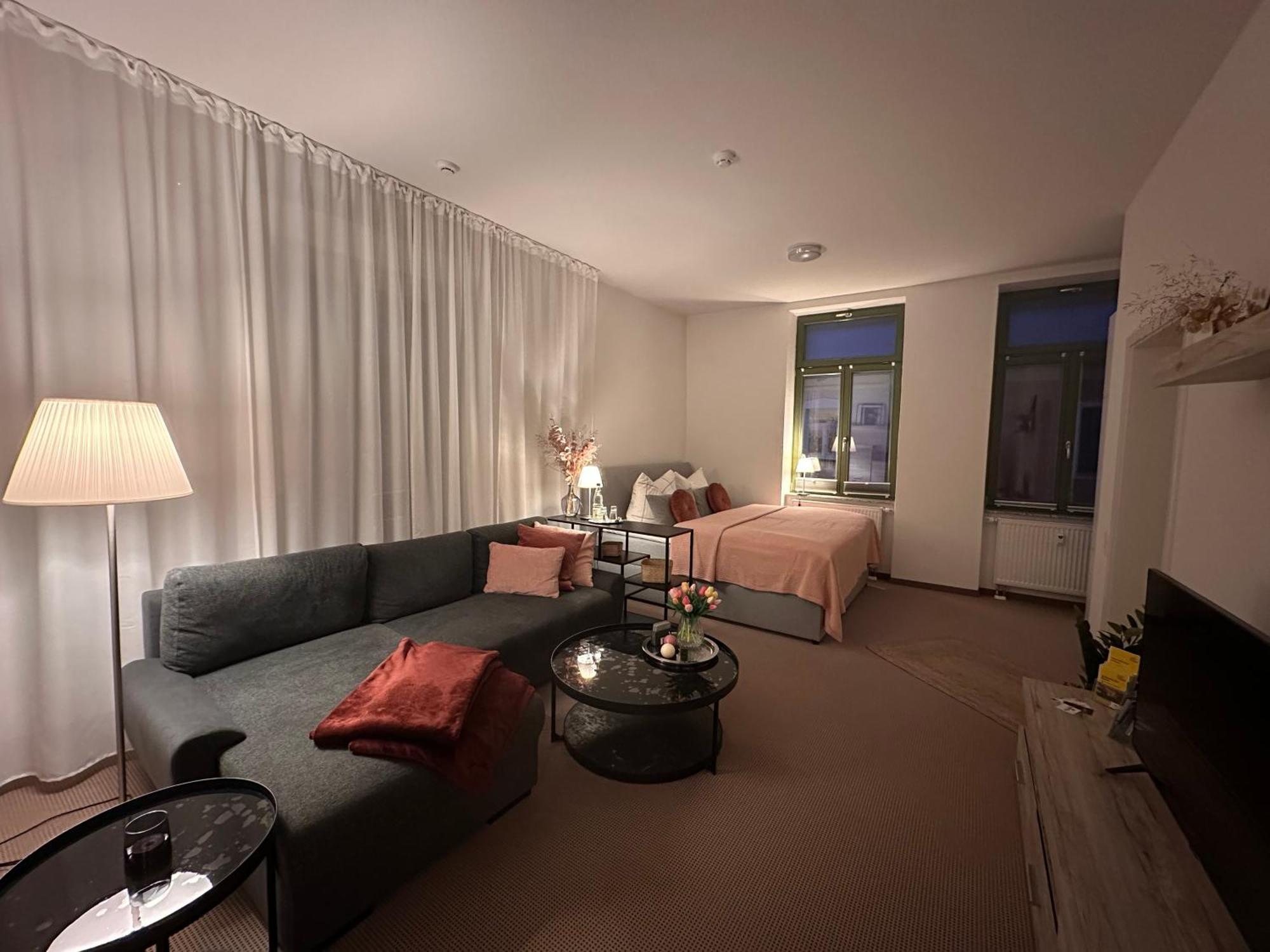 Strassi 1 Apartment
